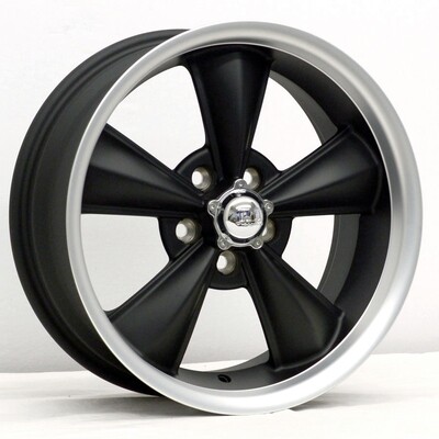 17x7 Matte Black MD Classic Wheel