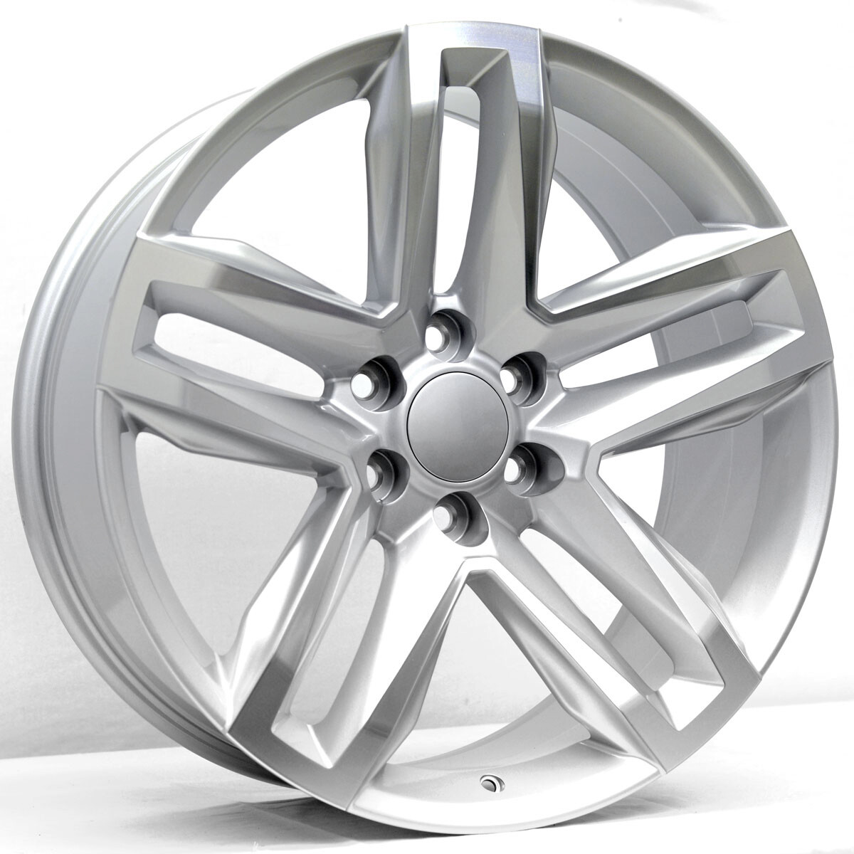 22x9 Trail Boss Style Replica, Silver & Machined Face