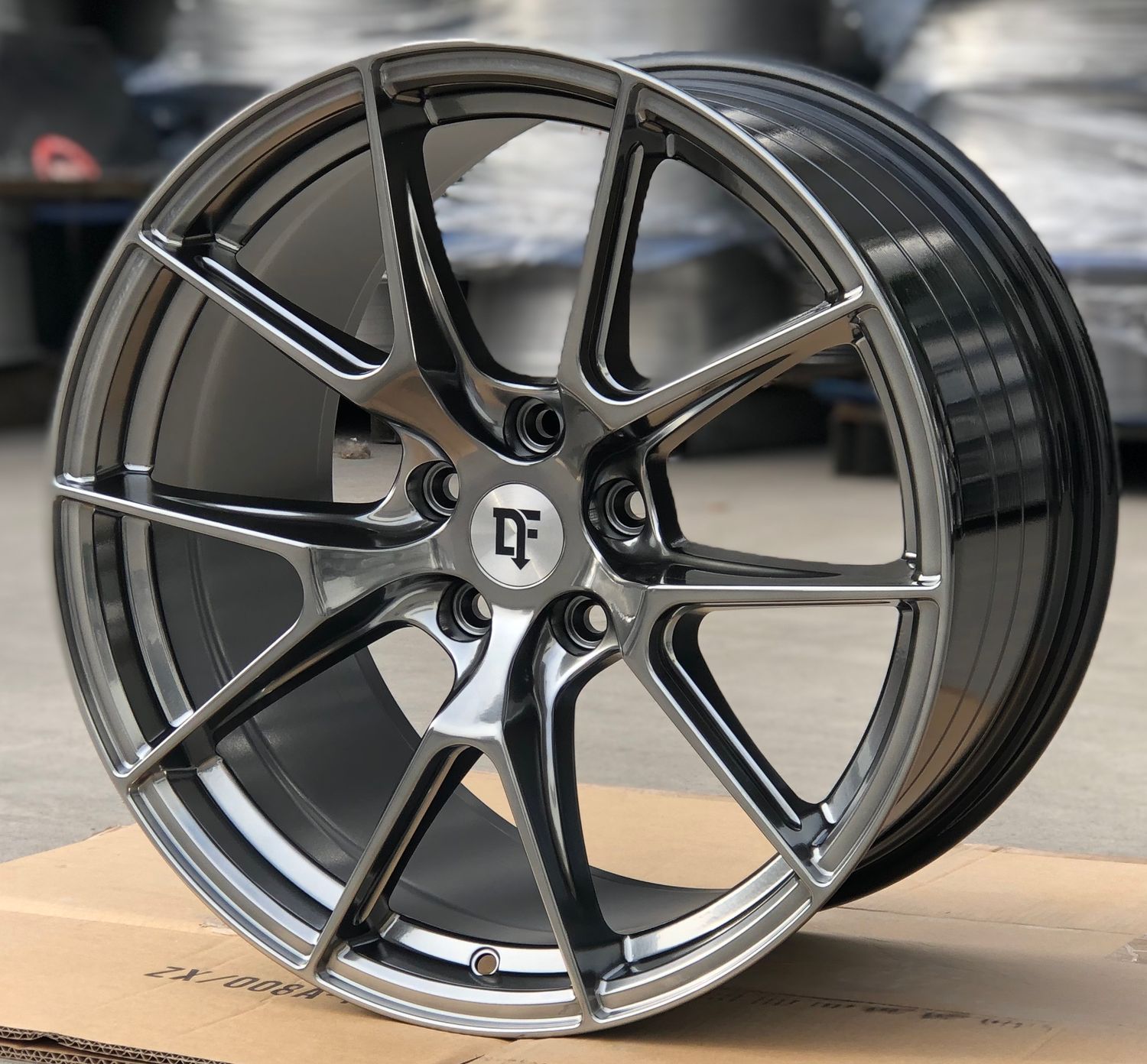 (2) 19x10 &amp; (2) 19x11 Platinum DF5V Wheels (Mustang) Staggered