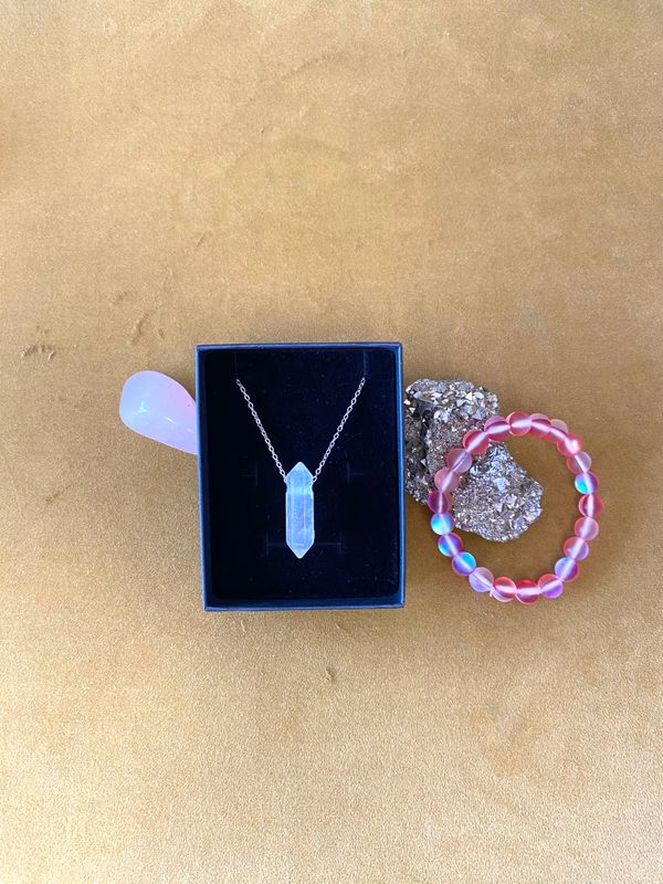 Rose Quartz Necklace &amp; Moonstone Bracelet Set