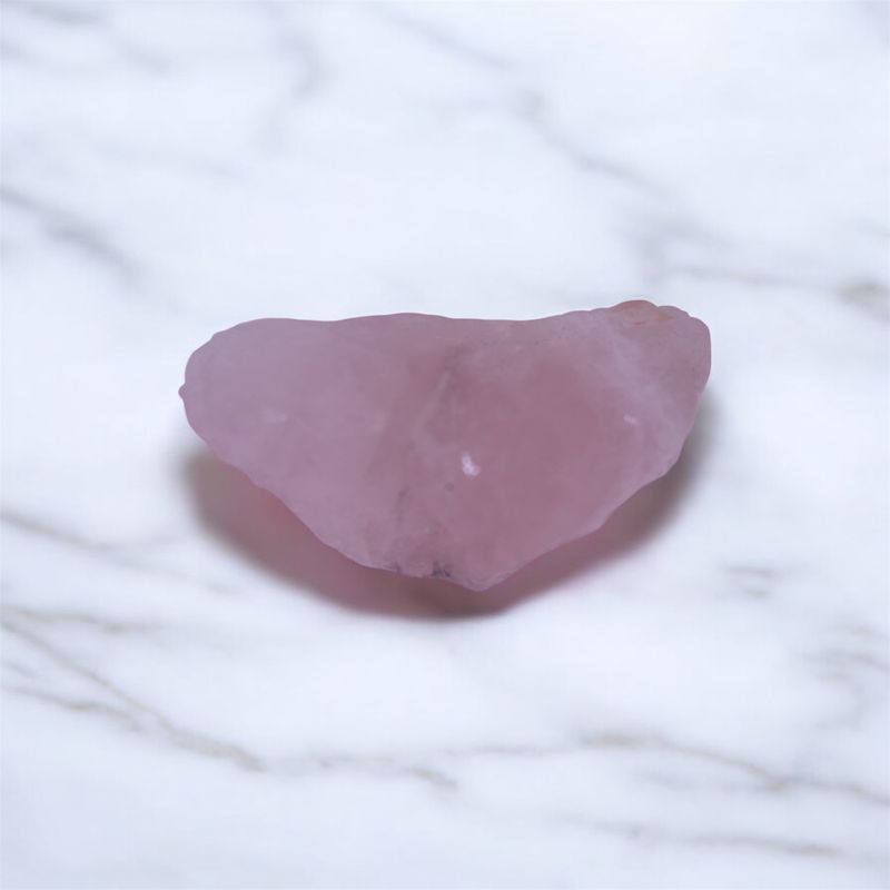 Rose Quartz crystal (Unconditional love)