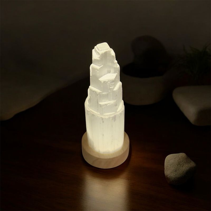 Selenite Tower 15cm (Light)