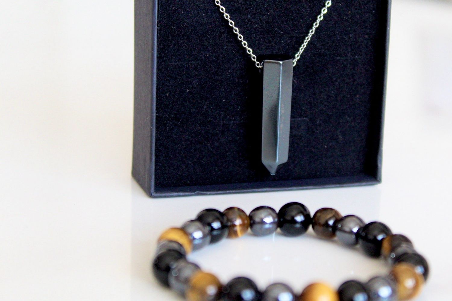 VIKA! Protection Set, Obsidian, Tiger’s Eye and Hematite Bracelet 8mm with Hematite Necklace
