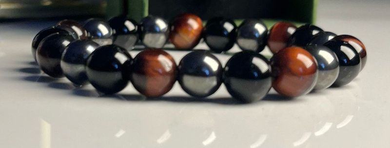 VIKA Premium, Triple Protection Bracelet 8mm