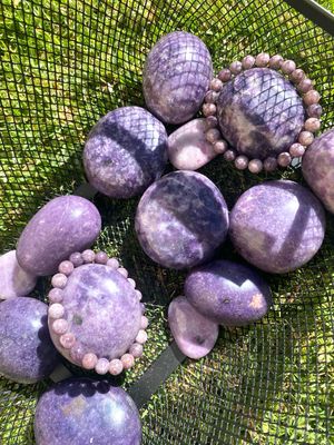 Lepidolite Egg ( Per Stone)