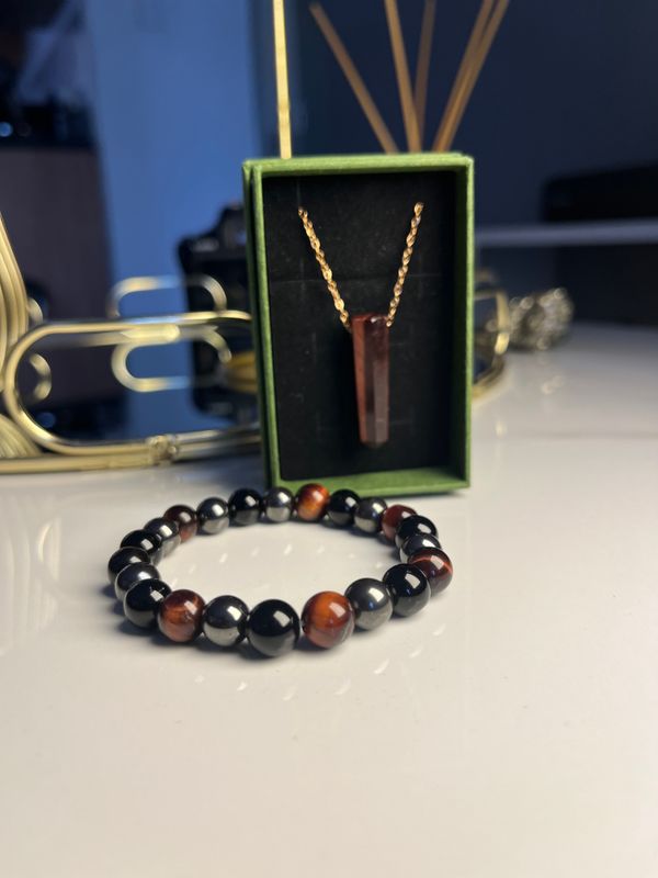 Red Premium Tigers Eye &amp; Vika Premium Bracelet