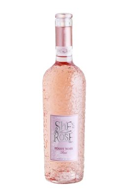 She's Always Pinot Noir Rose 750ml