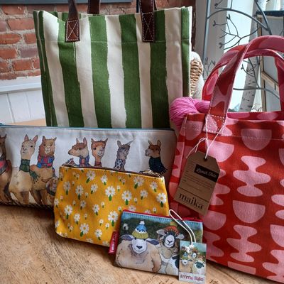 Totes/Bags