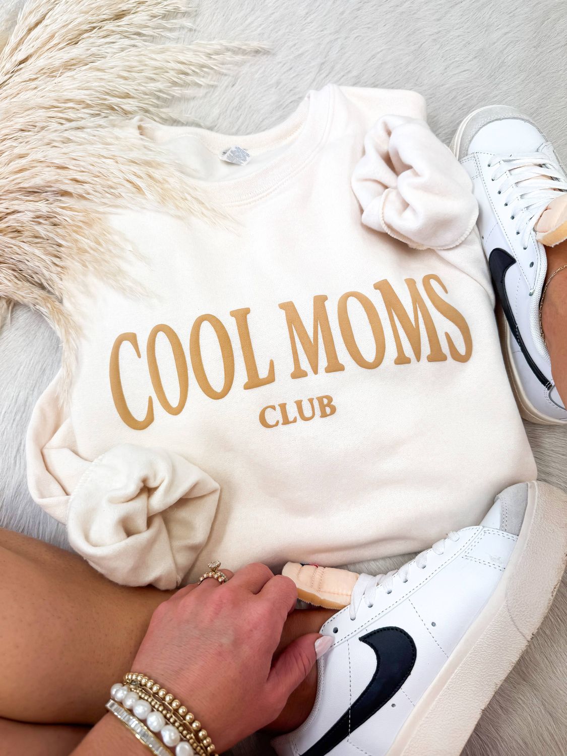 Cool Moms Club, Fabric: Sweatshirt, Size: Medium