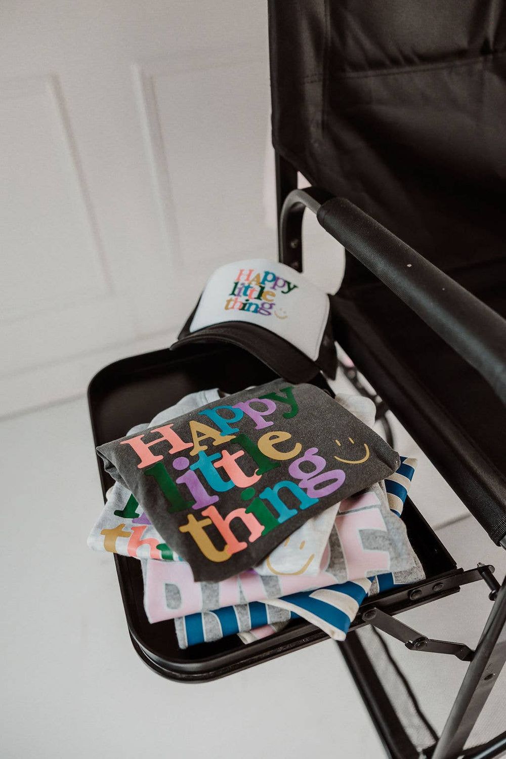 Happy Little Thing Graphite Kid's Graphic T-shirt, Size: 2T