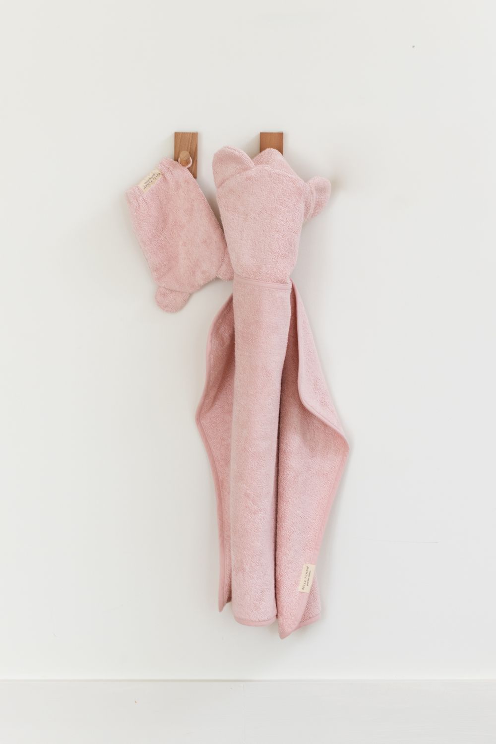 Hooded Towel + Wash Mitt Set Blush