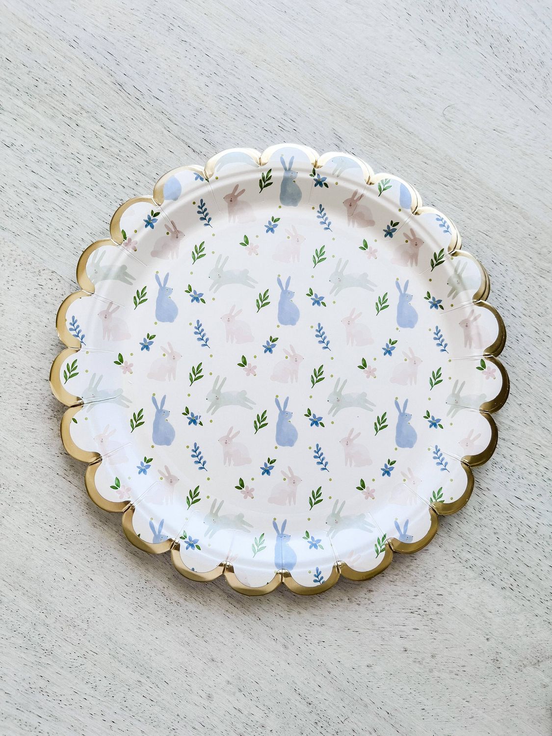 Small Scalloped Bunny Plate