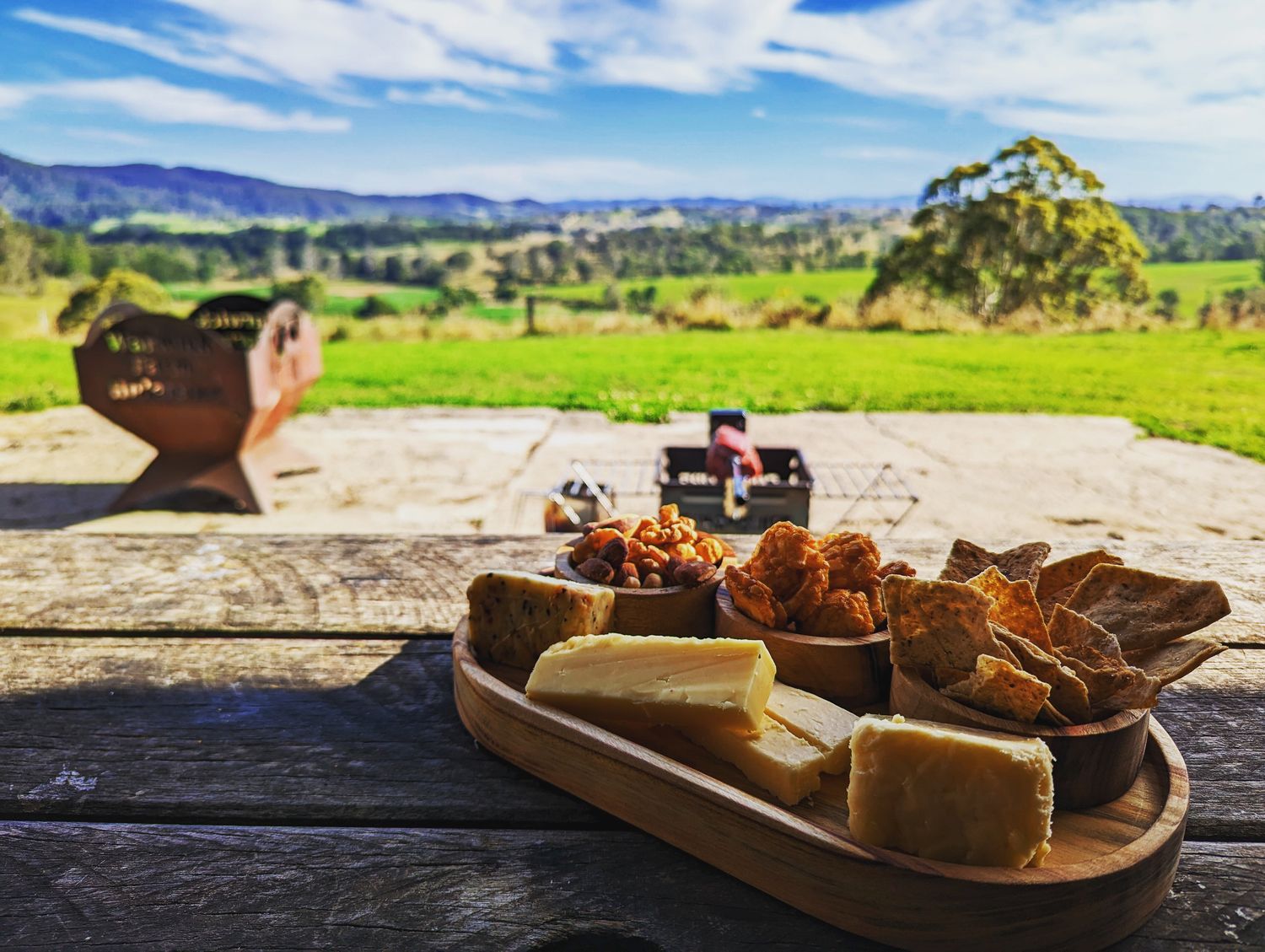 Condiment bowls ( set of 3 )
