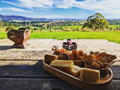 Condiment bowls ( set of 3 )