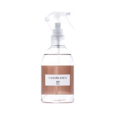 Spray maison & textile Casablanca – RP Parfums 250 ml Spray maison et textile Casablanca RP Parfums, flacon 250 ml