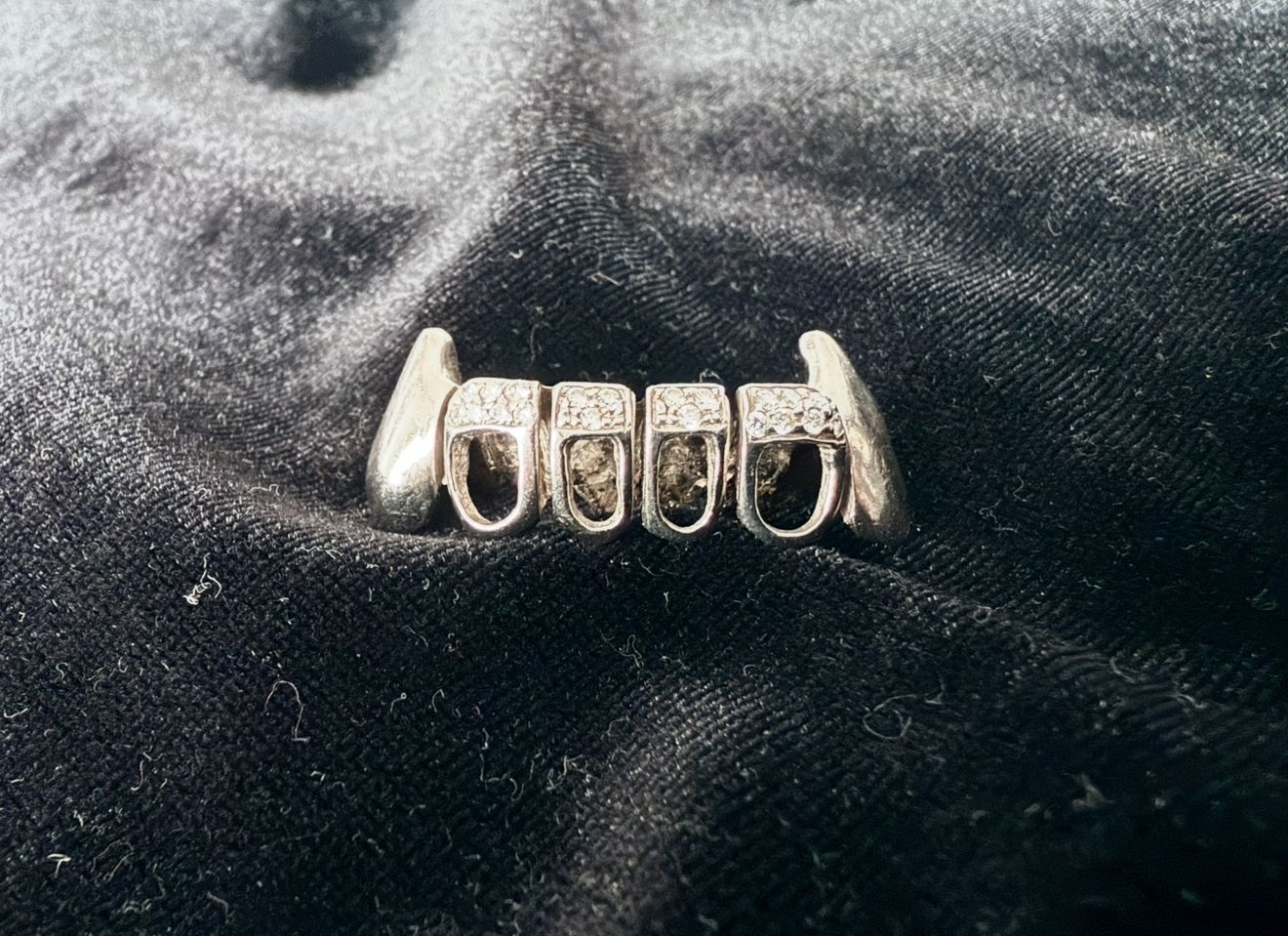 Custom 6 Bottom White Gold and Diamond Grillz (1 of 1 )
