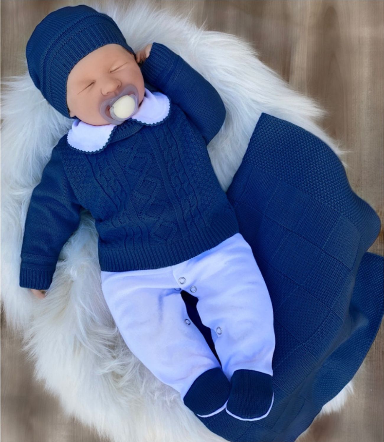 SALIDA DE MATERNIDAD VÍCTOR