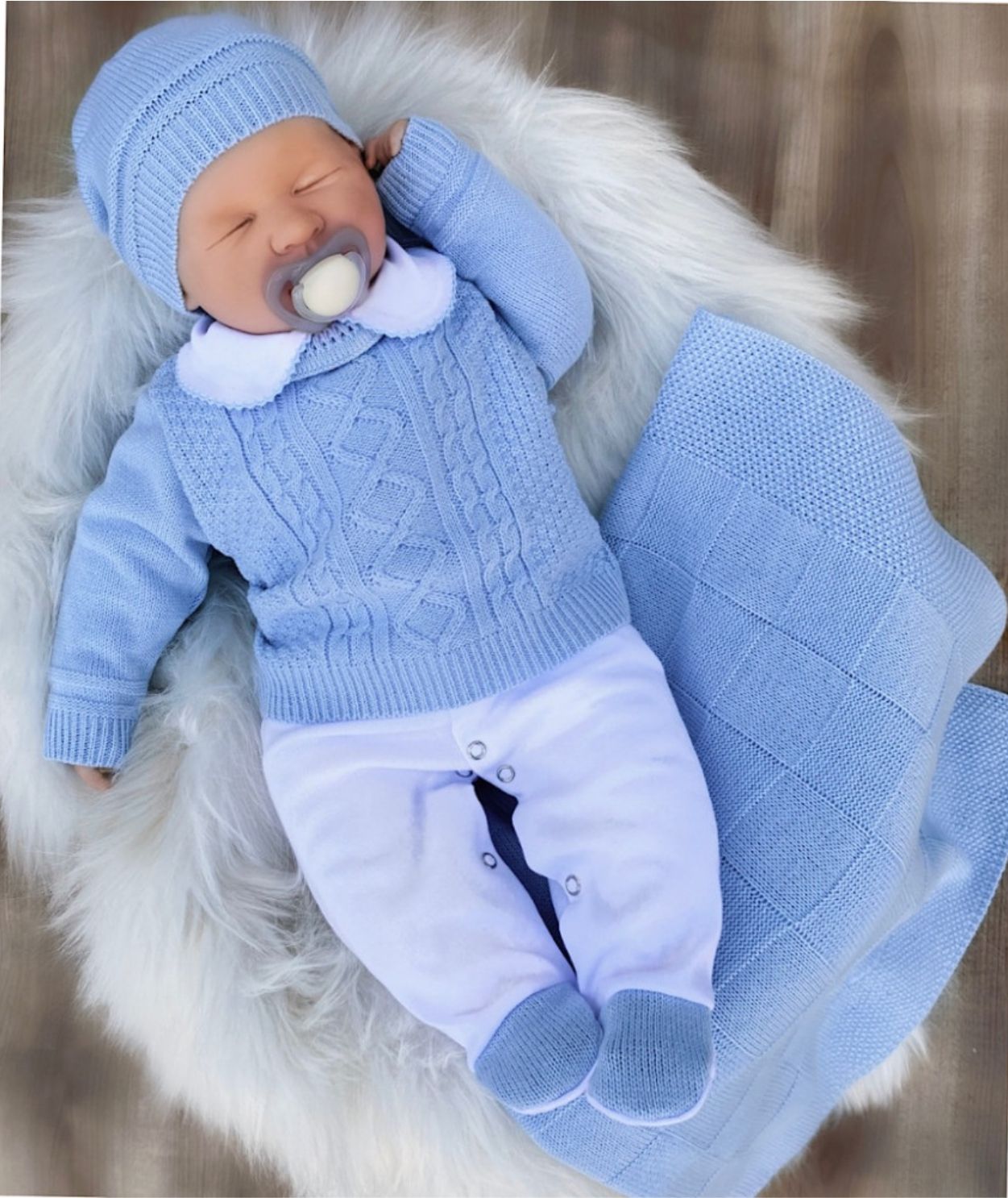 SALIDA DE MATERNIDAD VÍCTOR