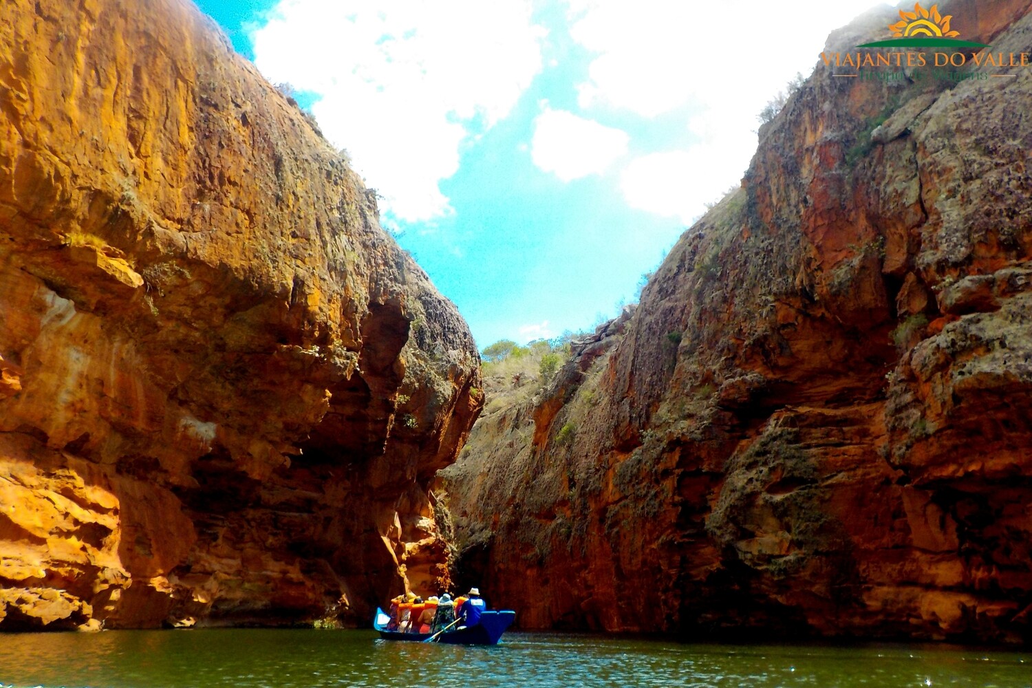 SETEMBRO (05/09 a 07/09) Canyons do Rio São Francisco + Festa de Copa Vela em Paulo Afonso (BA)