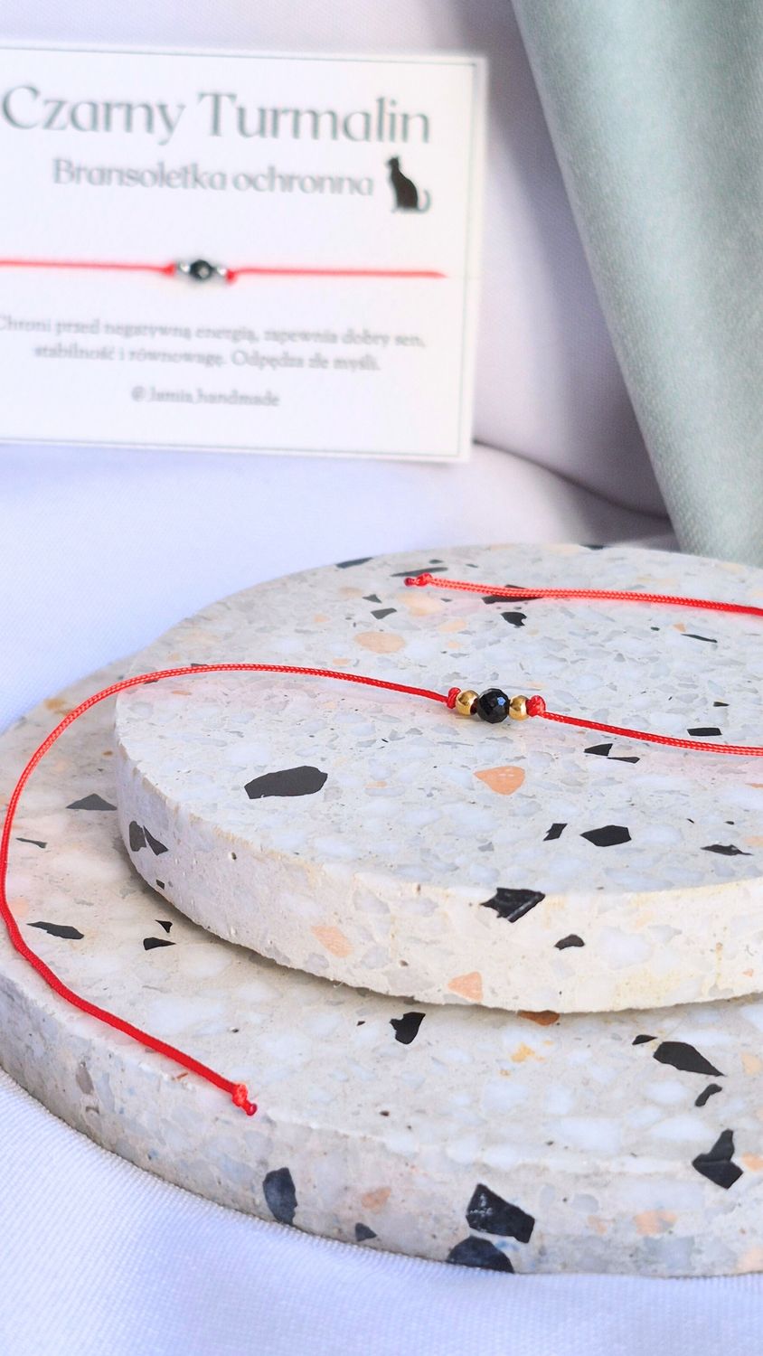 Bransoletka ochronna na sznurku - złota