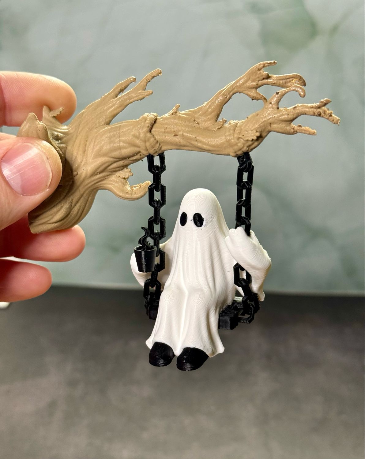 Ghost On A Swing