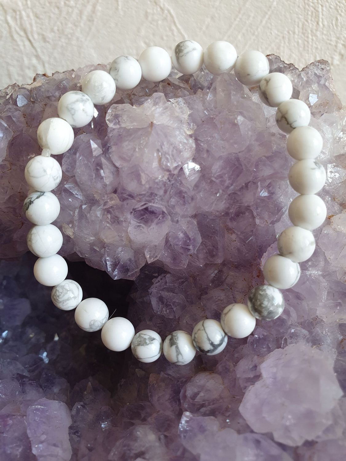 Bracelet Howlite 16 cm perles 6 mm Bracelet Howlite 16 cm perles 6 mm