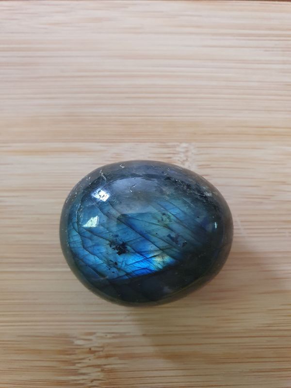 LABRADORITE DE MADAGASCAR LABRADORITE DE MADAGASCAR