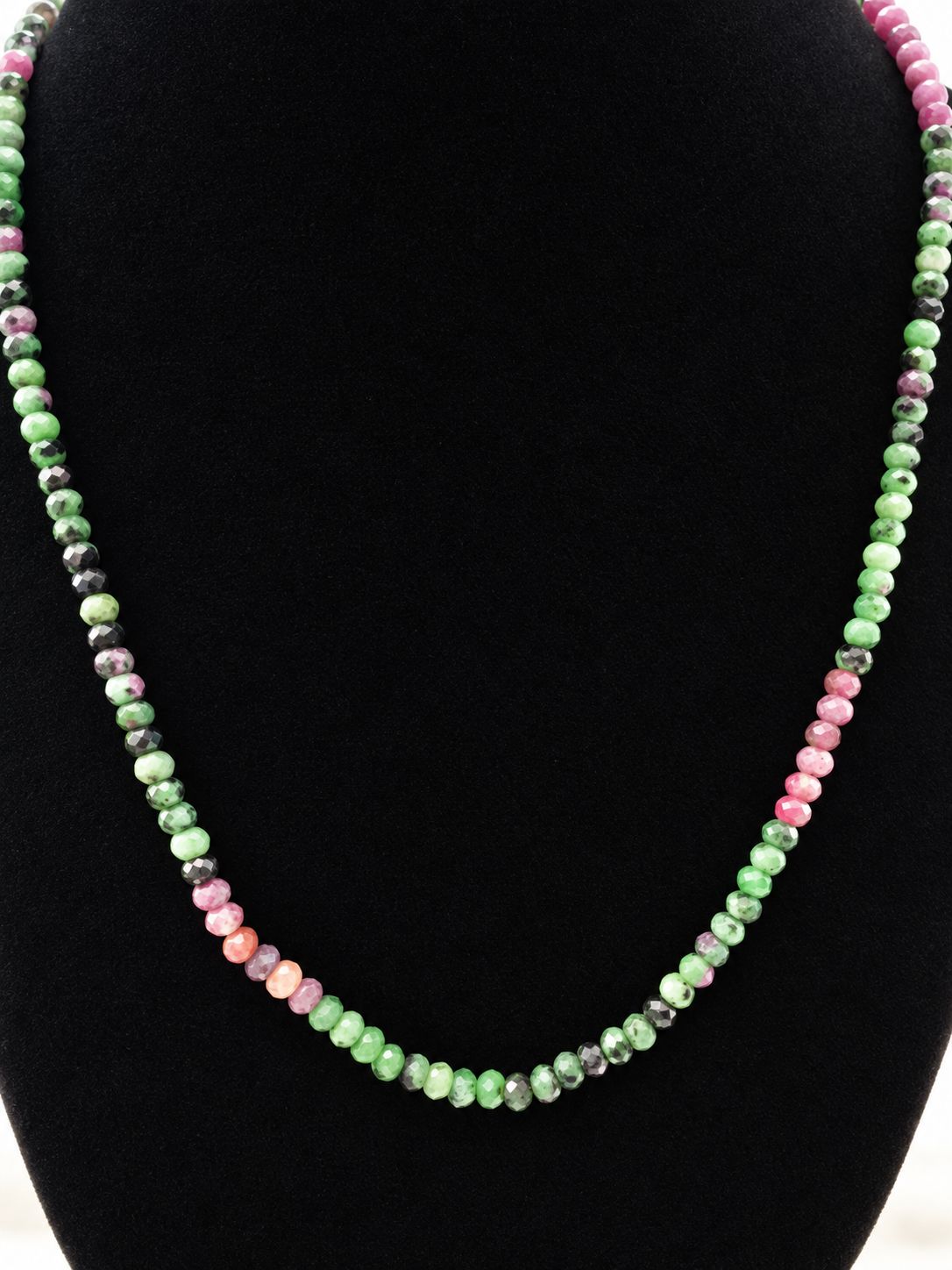 Collier Rubis sur Zoïsite Verte - Equilibre et Renouveau