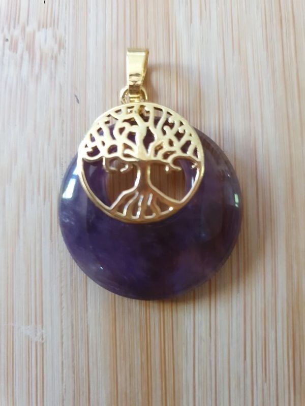 PENDENTIF ARBRE DE VIE EN PIERRE NATURELLE – ANCRAGE ET HARMONIE PENDENTIF ARBRE DE VIE EN PIERRE NATURELLE – ANCRAGE ET HARMONIE