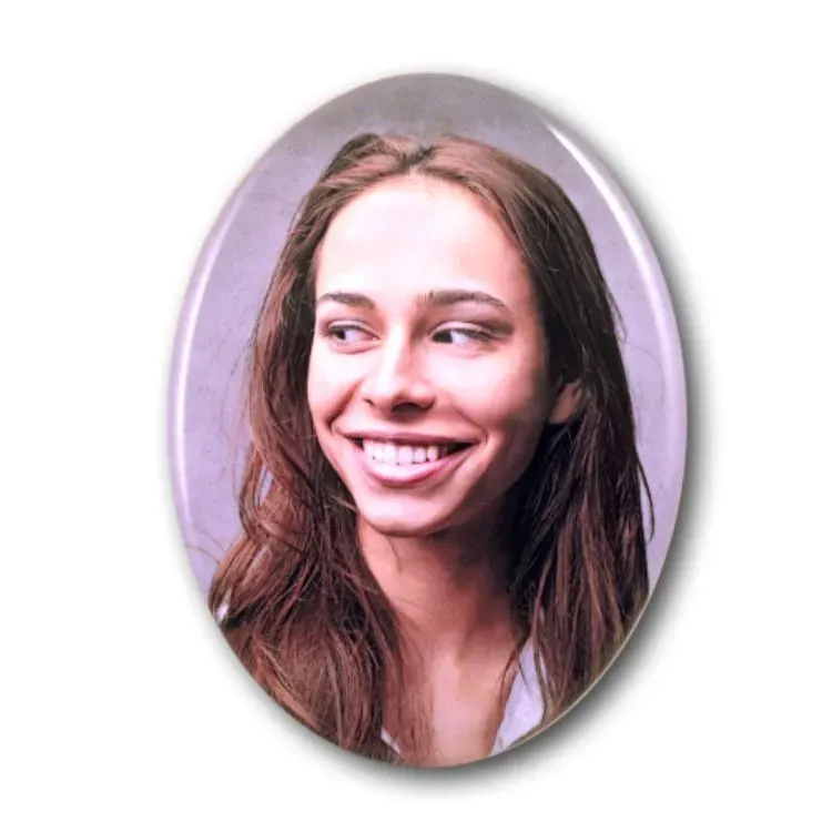 Grafmonument portretfoto op keramiek: Ovaal