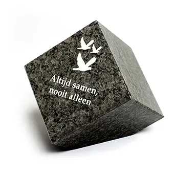 Gedenksteen kubus 9x9cm
