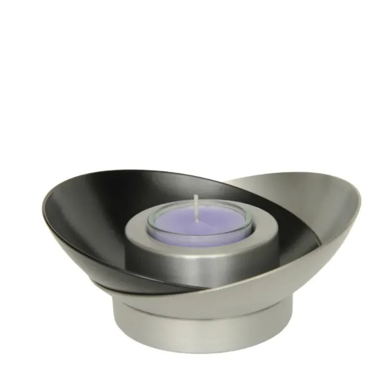 Urn met waxinehouder in gepolijst satijn aluminium: Lily Urn met waxinehouder in gepolijst satijn aluminium: Lily