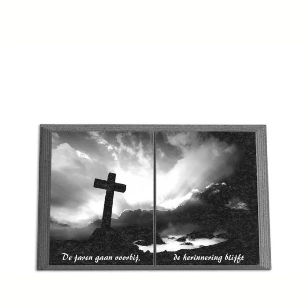Gedenkplaat Boek 20x30cm: tekst en laserfoto volledig dekkend