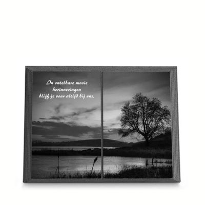 Gedenkplaat Boek 18x25cm: tekst en laserfoto volledig dekkend