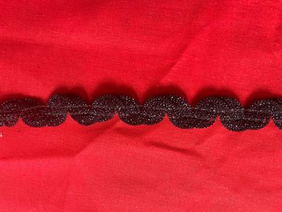 Galon serpentin noir
