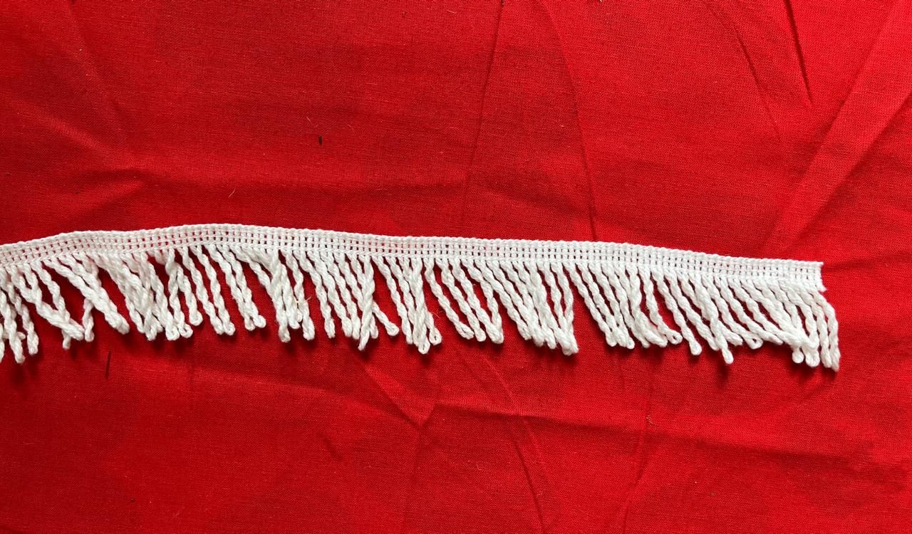 Galon frange écru Rp025