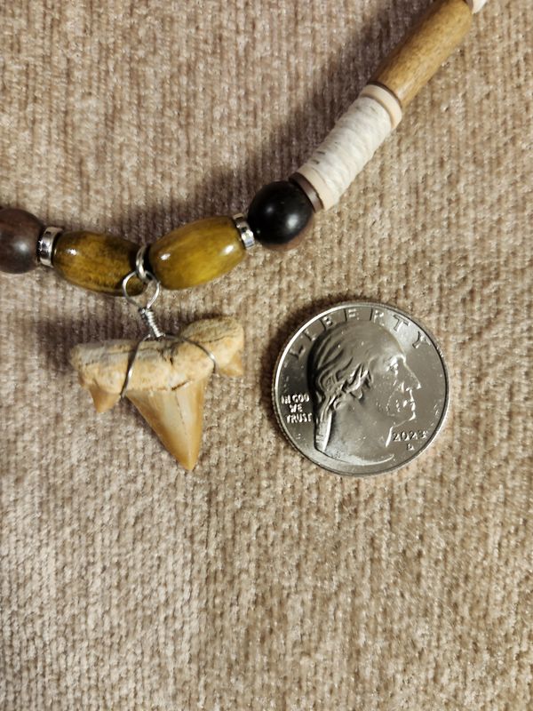 #6 Fossil Necklace Fimo wht / wood