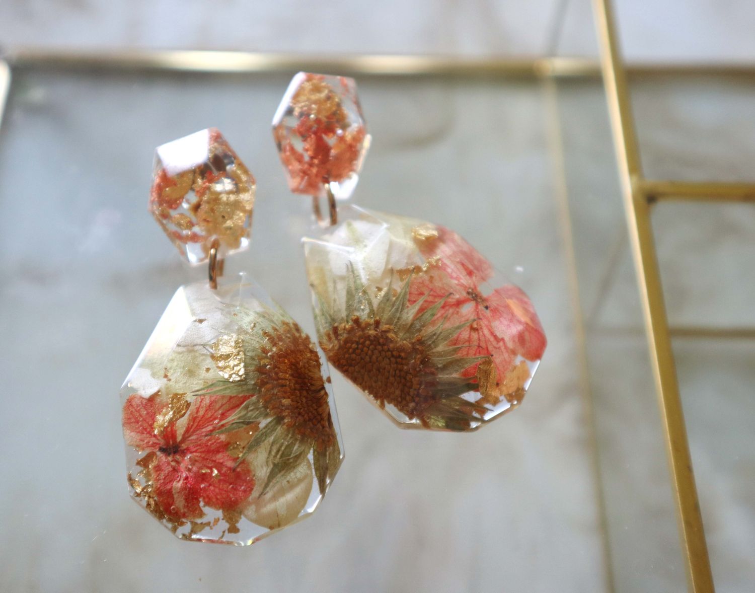 Pendientes de resina
