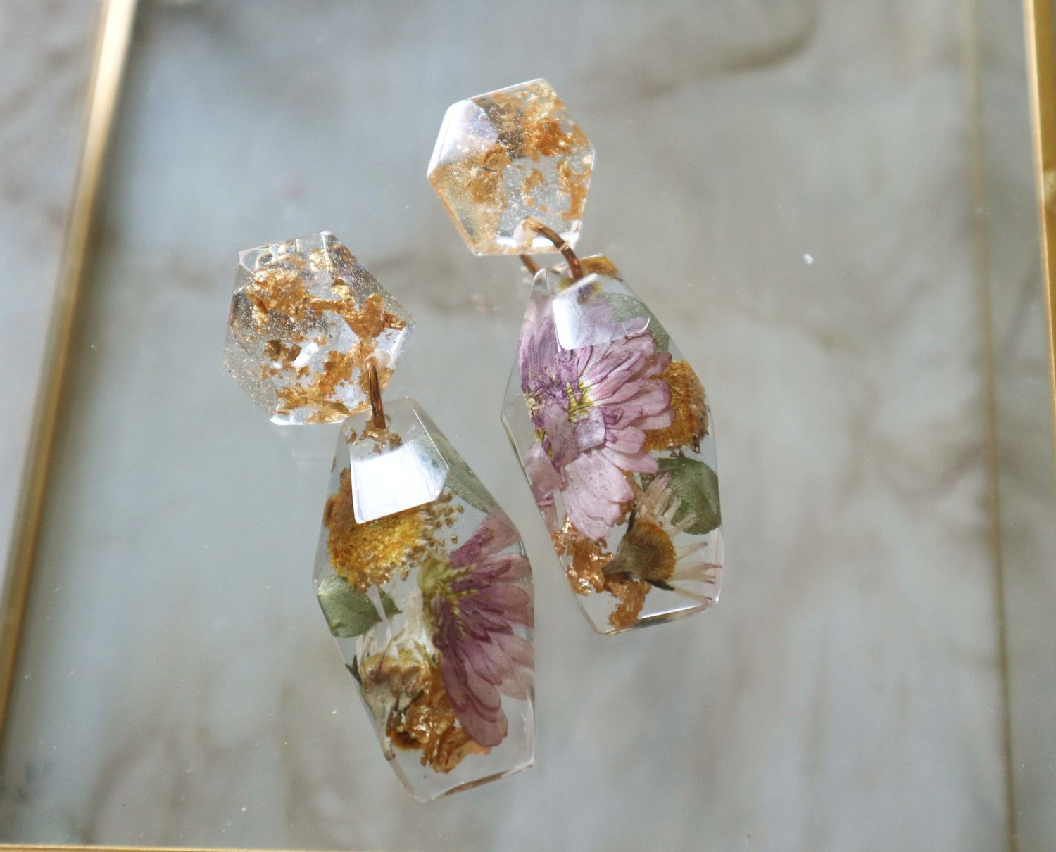 Pendientes de resina
