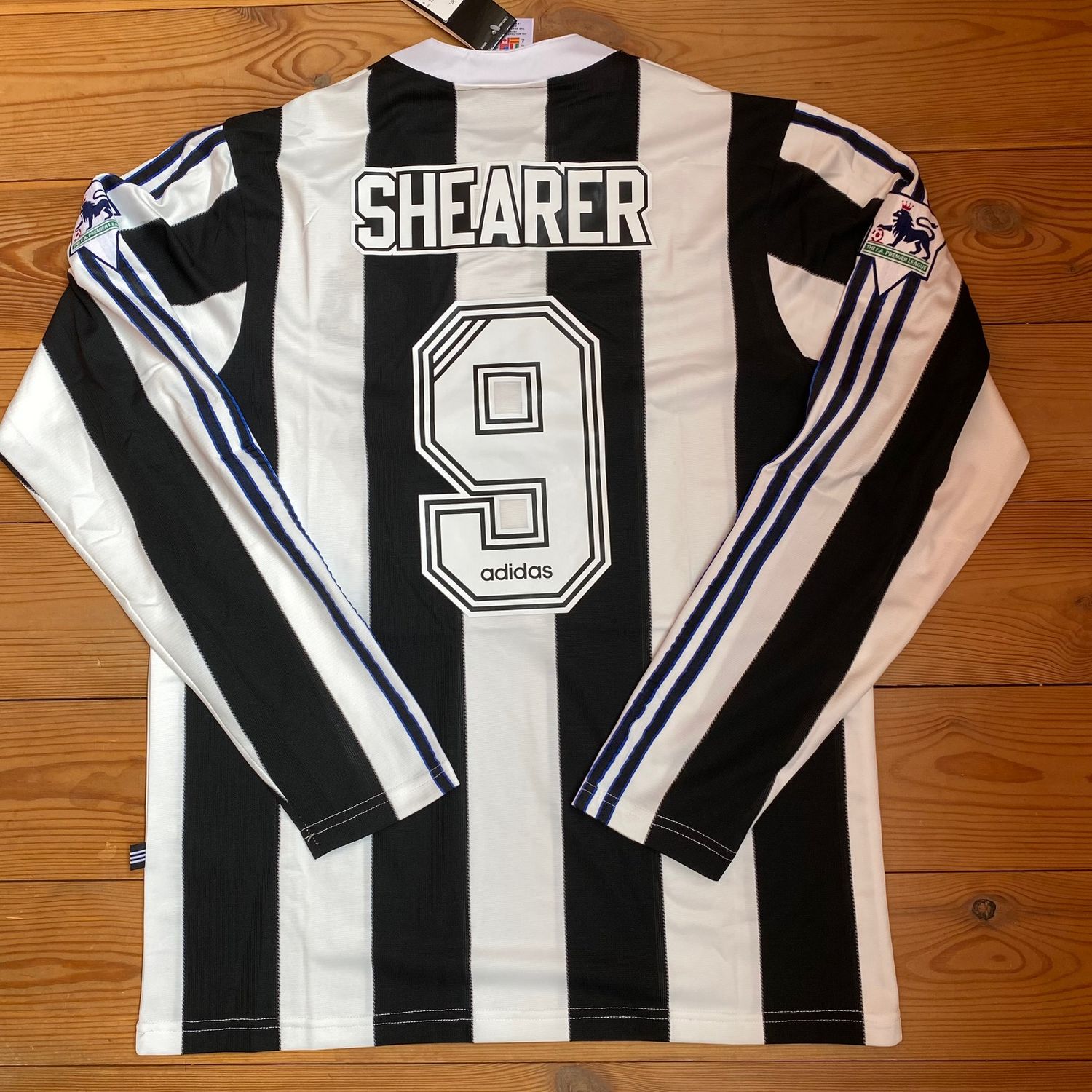 Shearer Newcastle 96-97