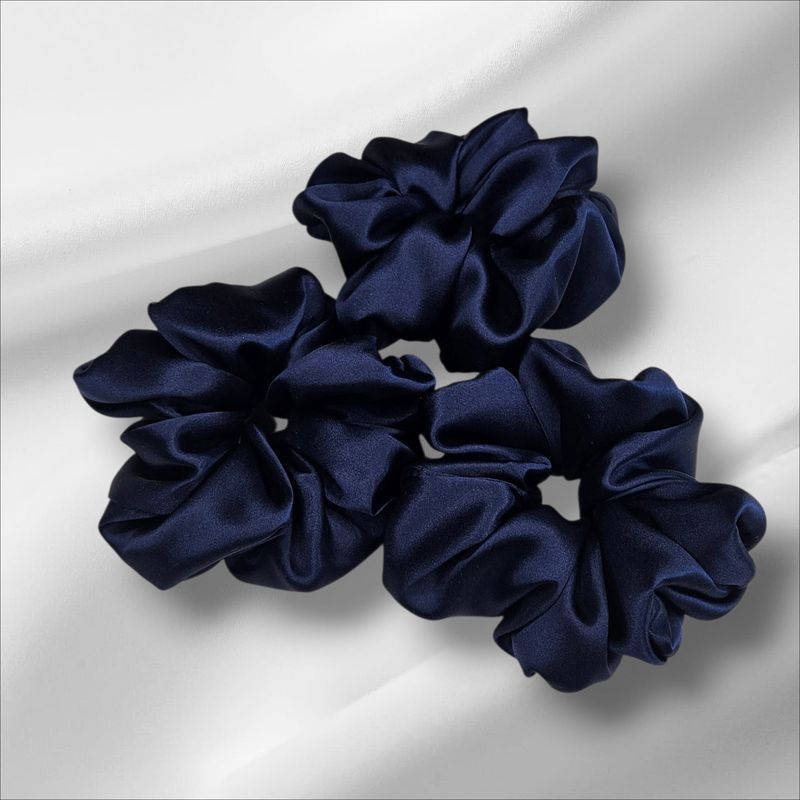 Jedwabna gumka scrunchie- Granatowa