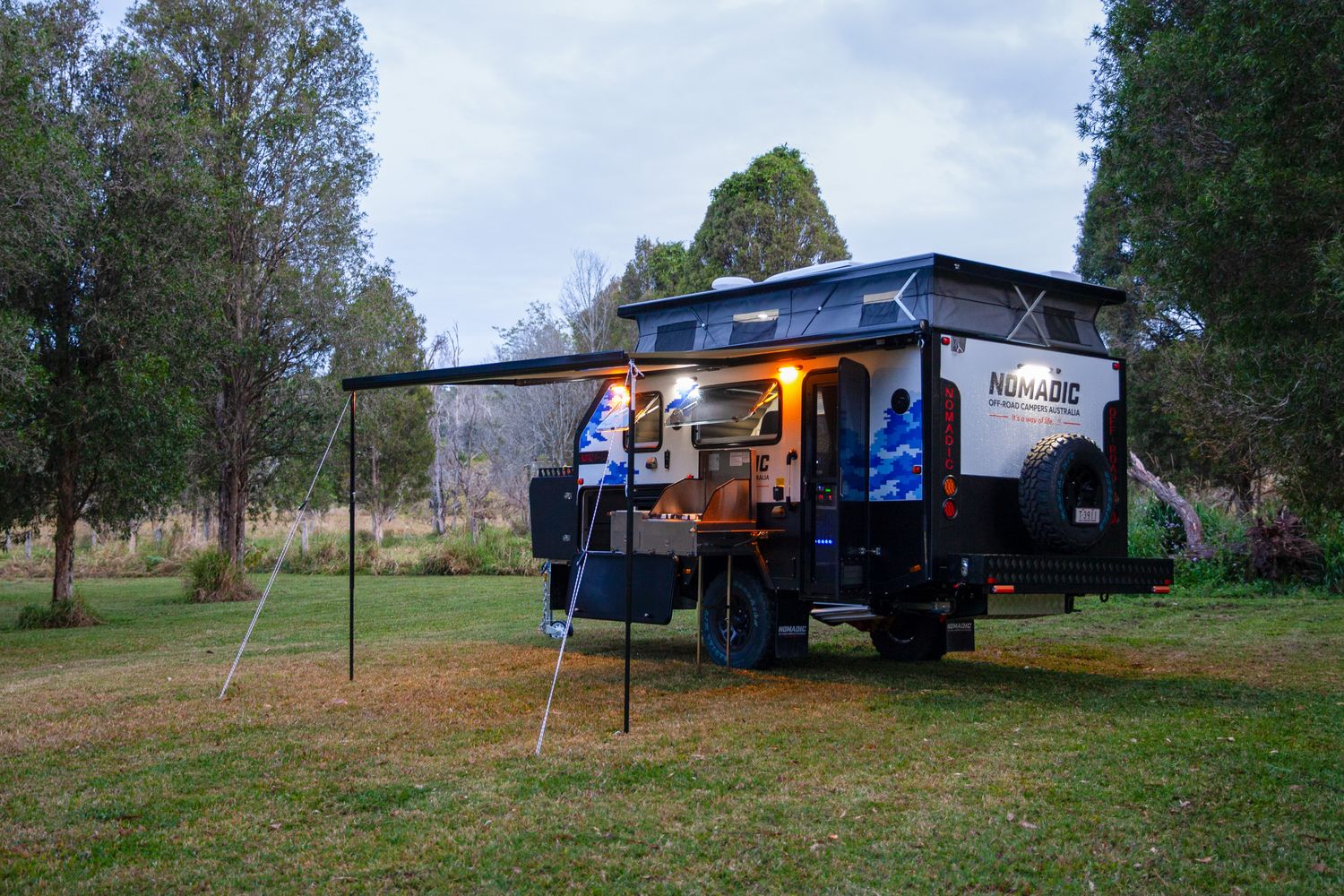 NORCA-14 Hybrid Camper for couples - Electric Roof