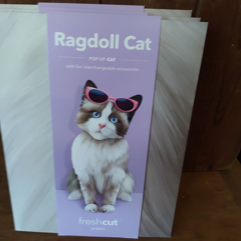 Freshcut Paper Ragdoll Cat Pop-Up Greeting Card