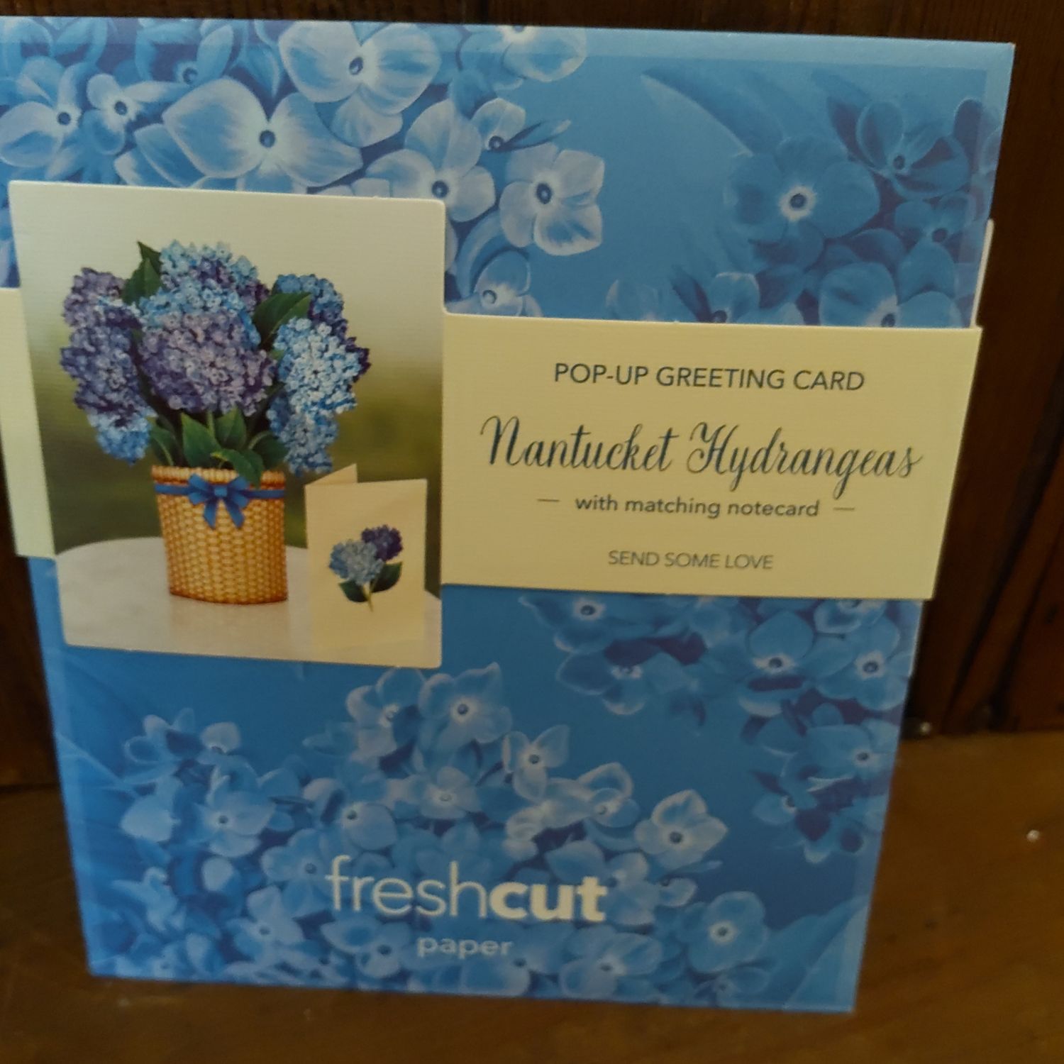 Freshcut Paper Pop Up Cards, Mini Nantucket Hydrangeas