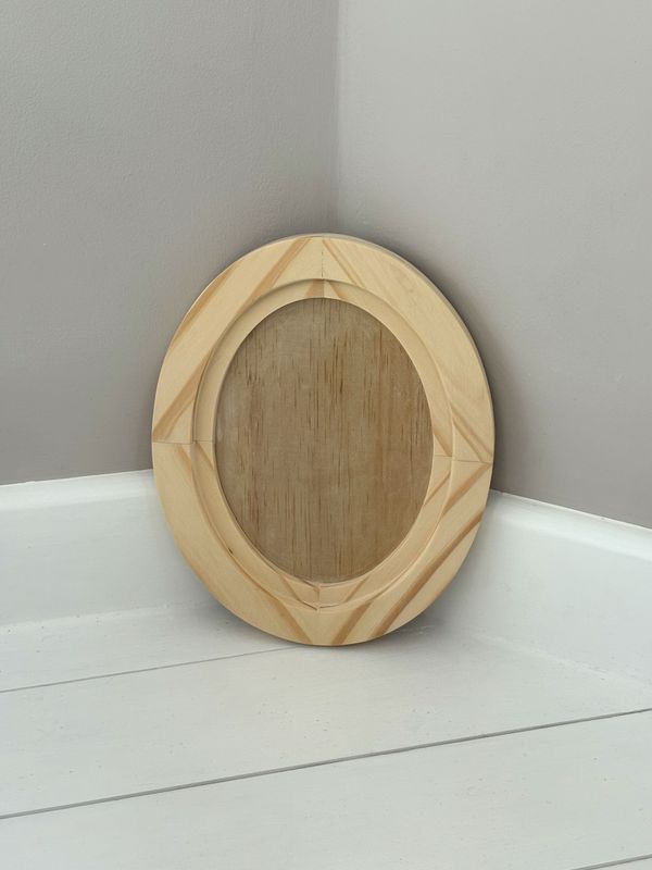 Wood Gallery Blank Oval 8.5 X 10.6