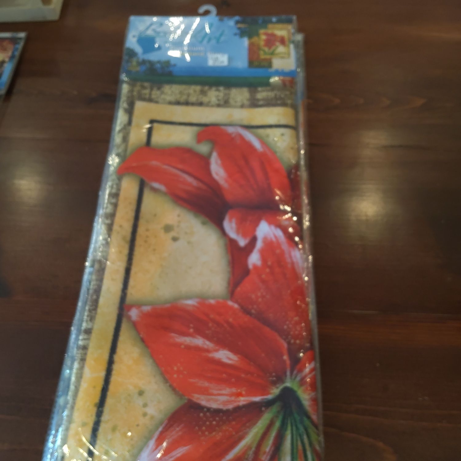 Studio M Amaryllis Tapestry Standard Flag