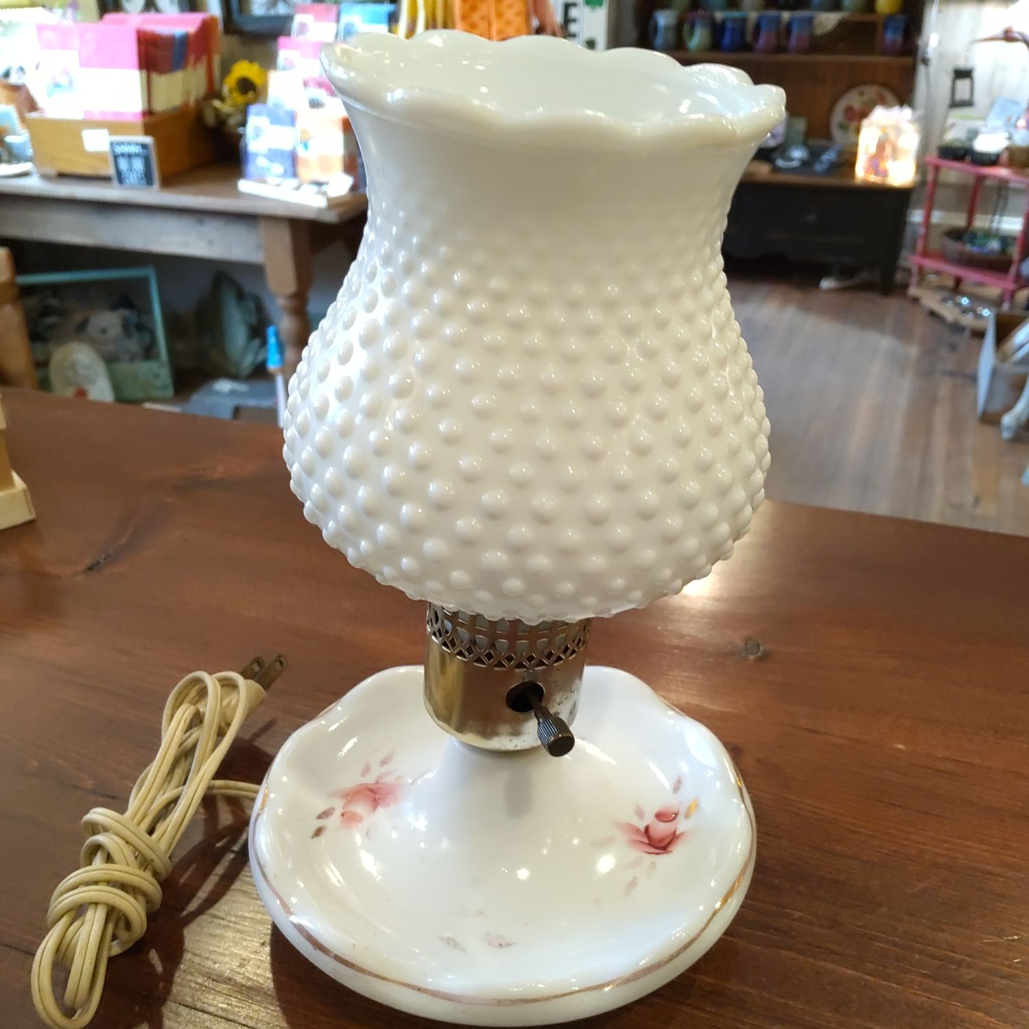 Rose Milk Glass Vintage 