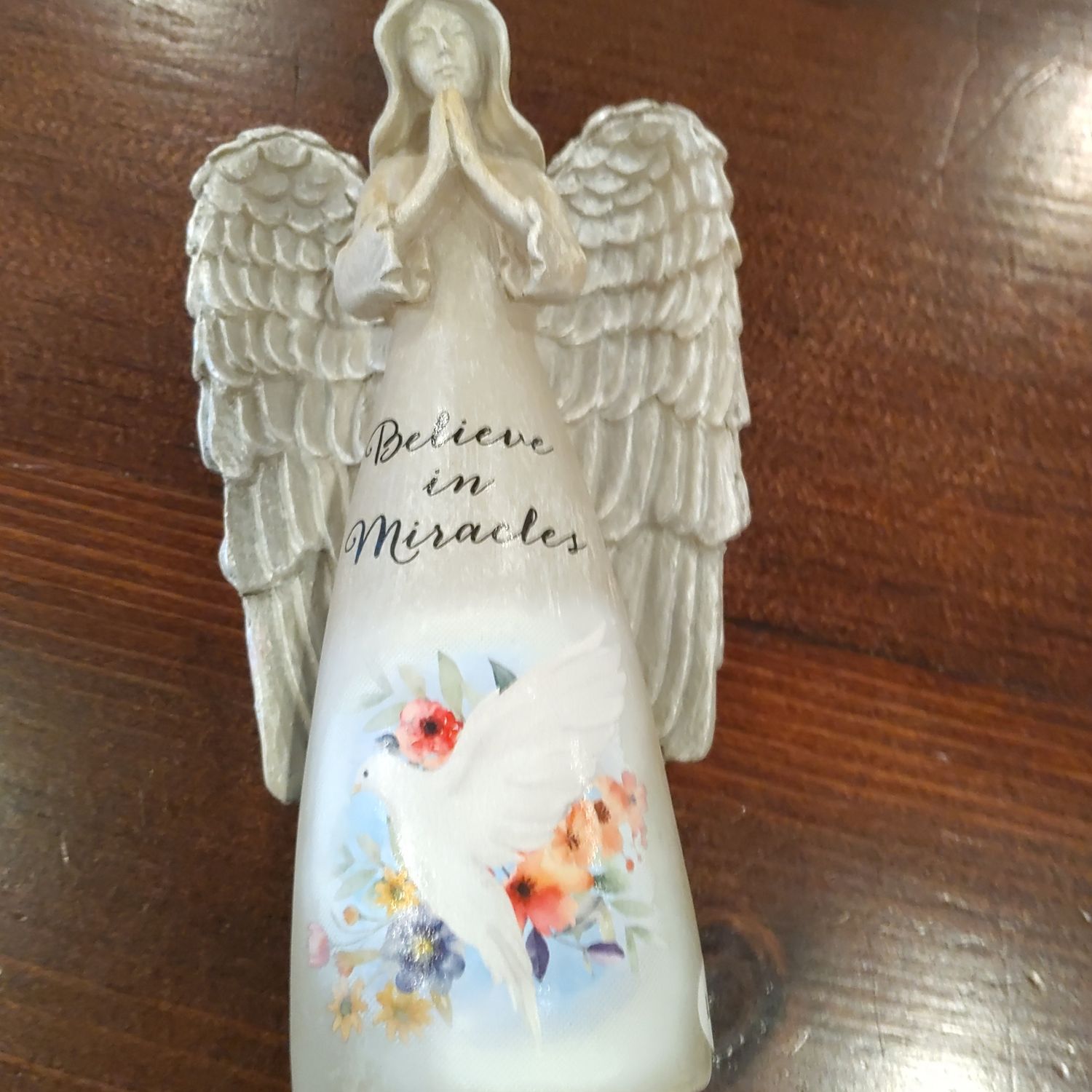 Believe in Miracles Light up Angel