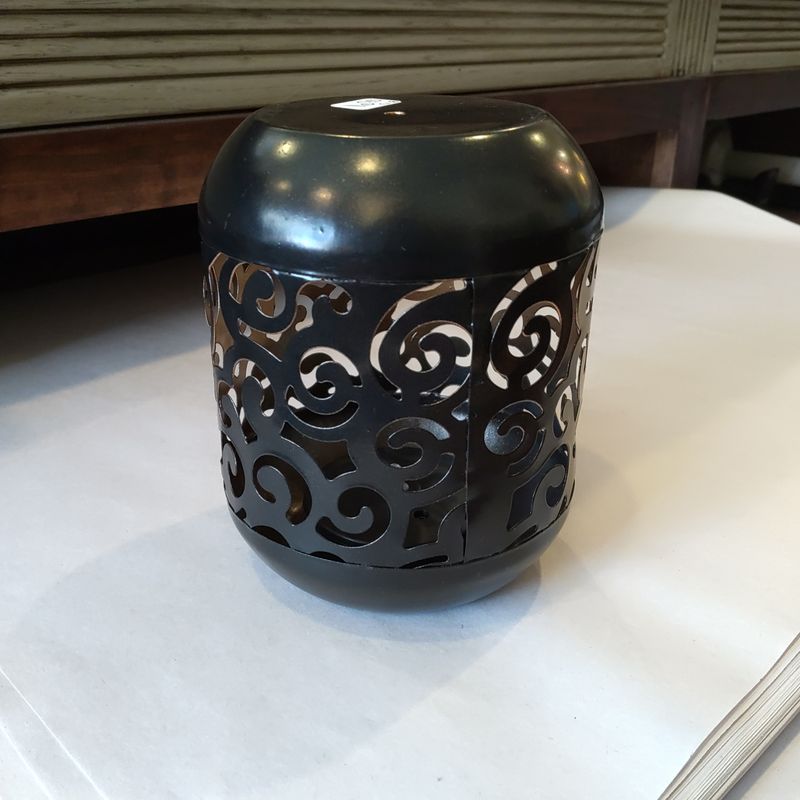 Solar Metal Cylinder Light