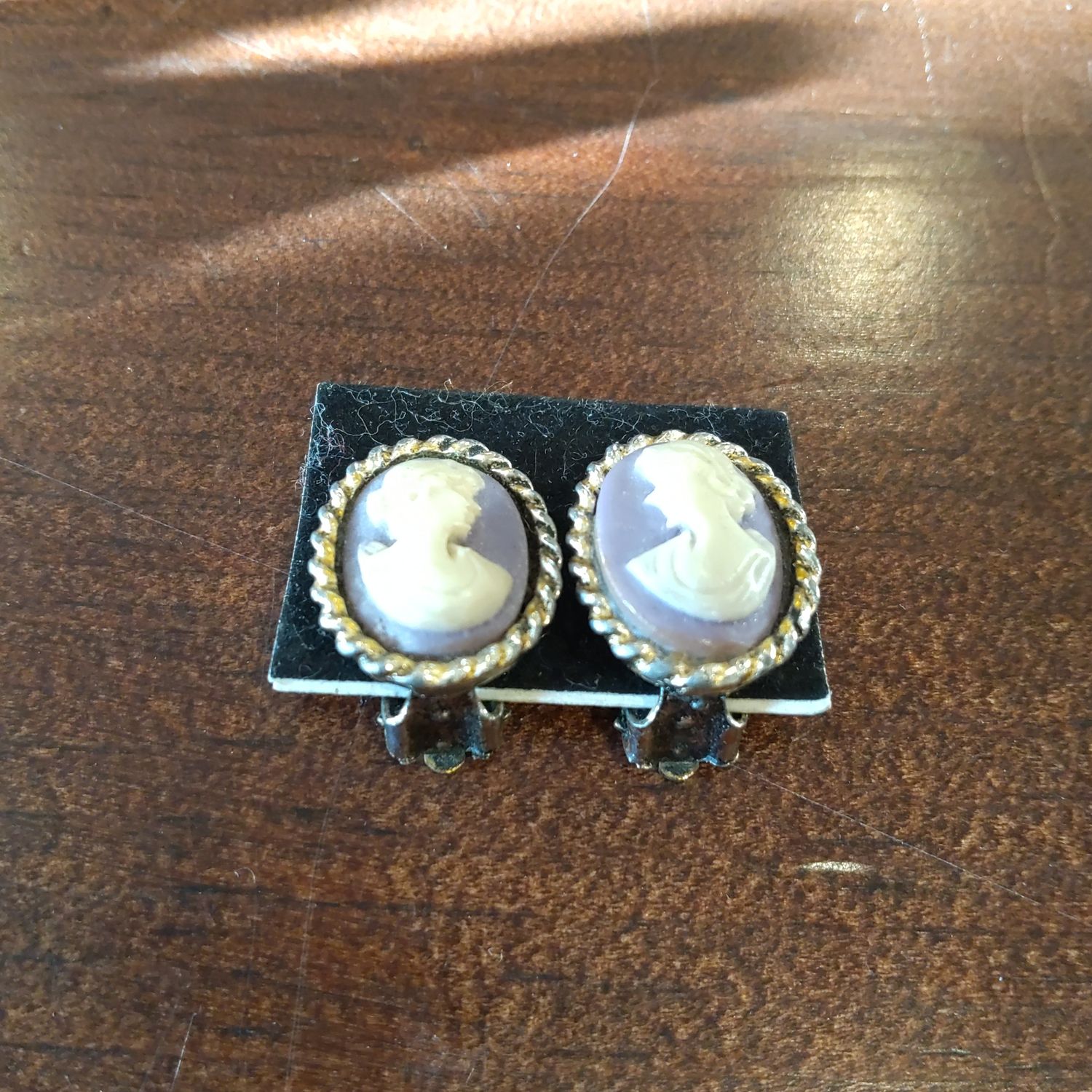 Clip-on Earrings 